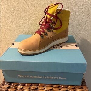 Toms Tan and Yellow Winter Boots